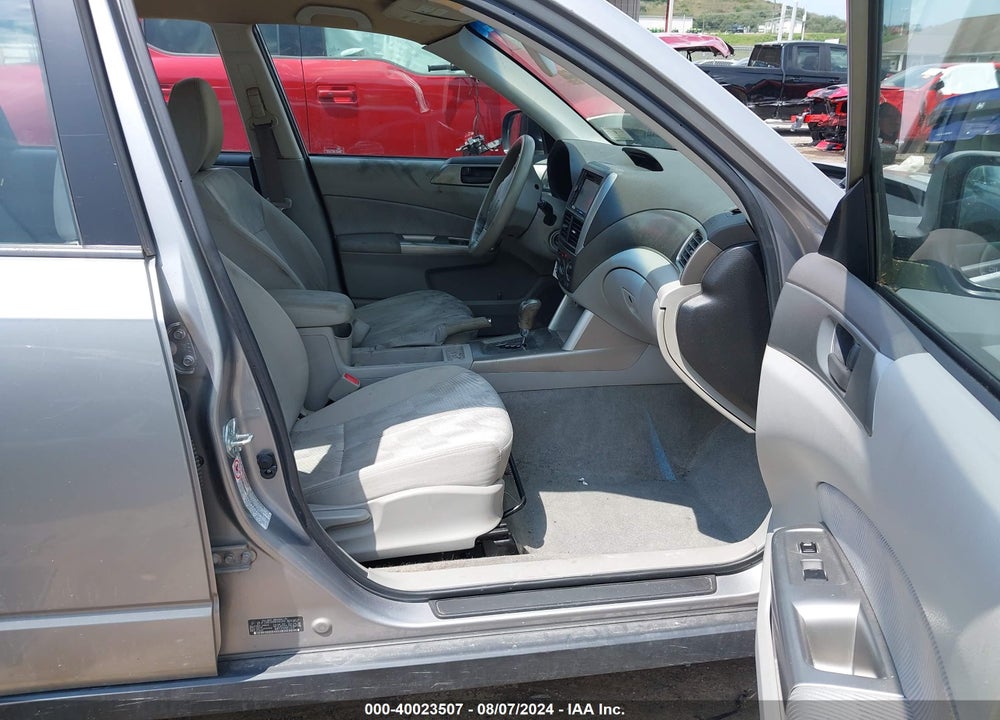 2009 SUBARU FORESTER VIN: JF2SH61689H740242