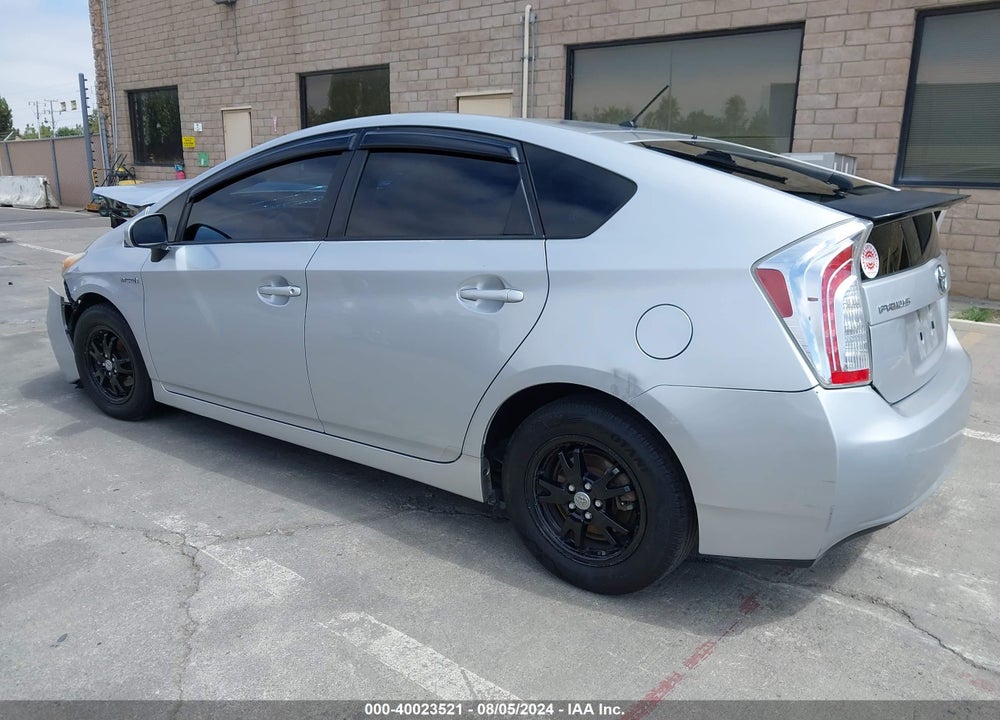 2014 TOYOTA PRIUS VIN: JTDKN3DU2E1747108