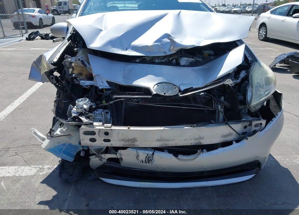 2014 TOYOTA PRIUS VIN: JTDKN3DU2E1747108