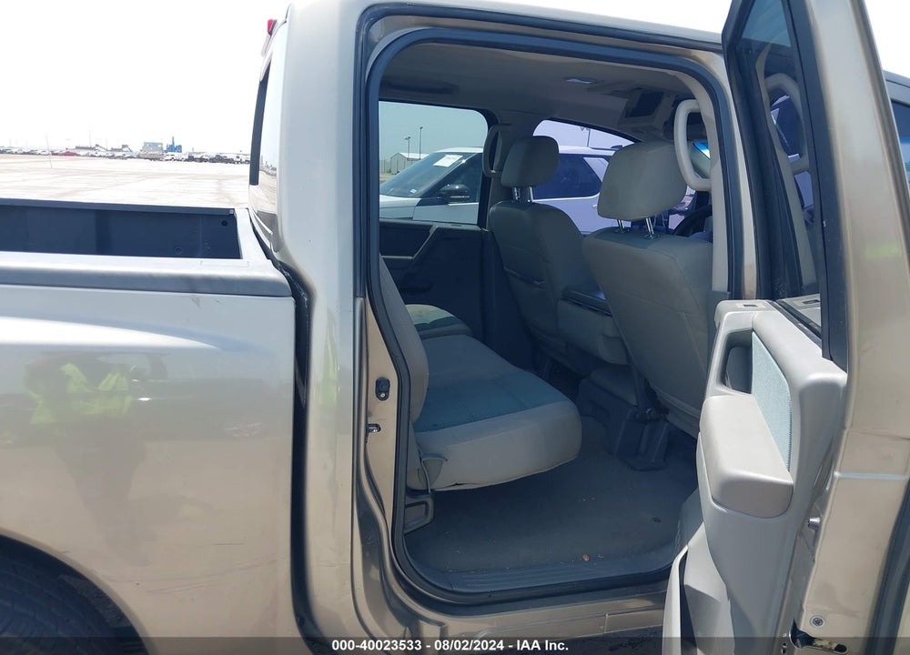 2007 NISSAN TITAN SE VIN: 1N6BA07A37N245227