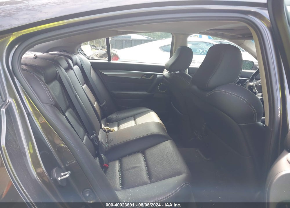 2010 ACURA TL 3.7 VIN: 19UUA9F51AA002925