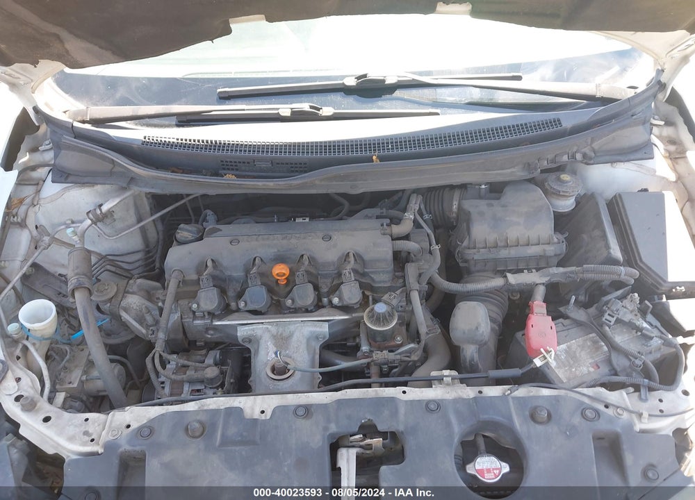 2014 HONDA CIVIC LX VIN: 19XFB2F52EE268016