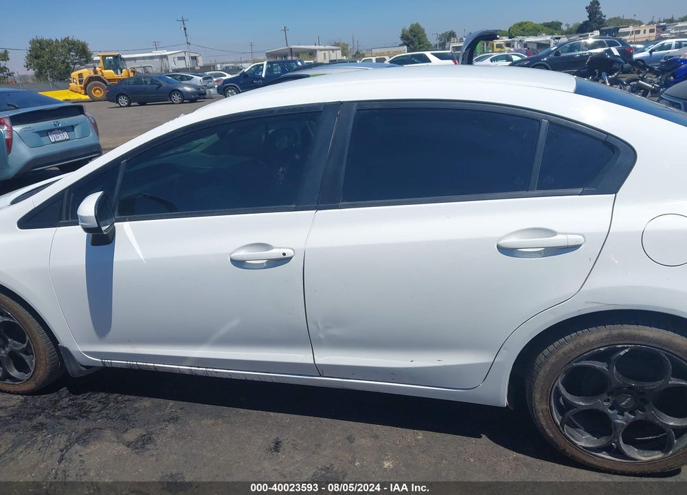 2014 HONDA CIVIC LX VIN: 19XFB2F52EE268016