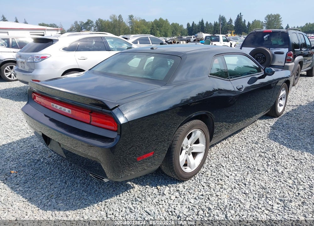 2013 DODGE CHALLENGER SXT VIN: 2C3CDYAG2DH524428