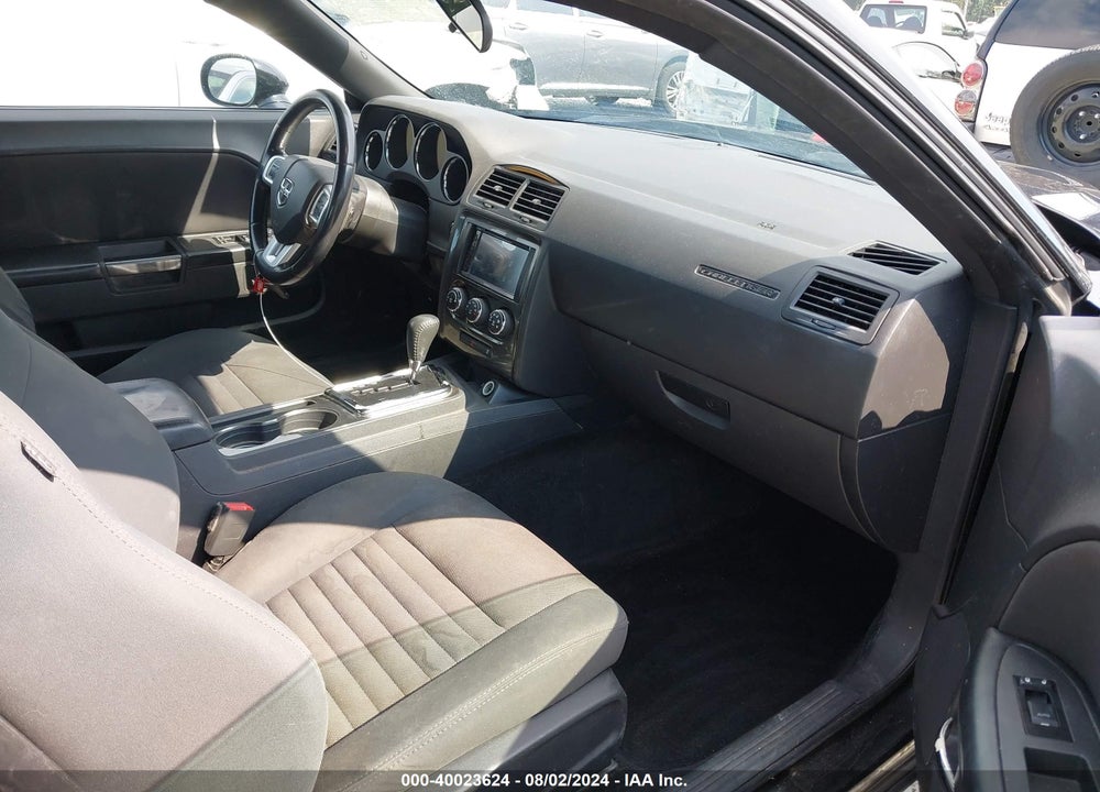 2013 DODGE CHALLENGER SXT VIN: 2C3CDYAG2DH524428