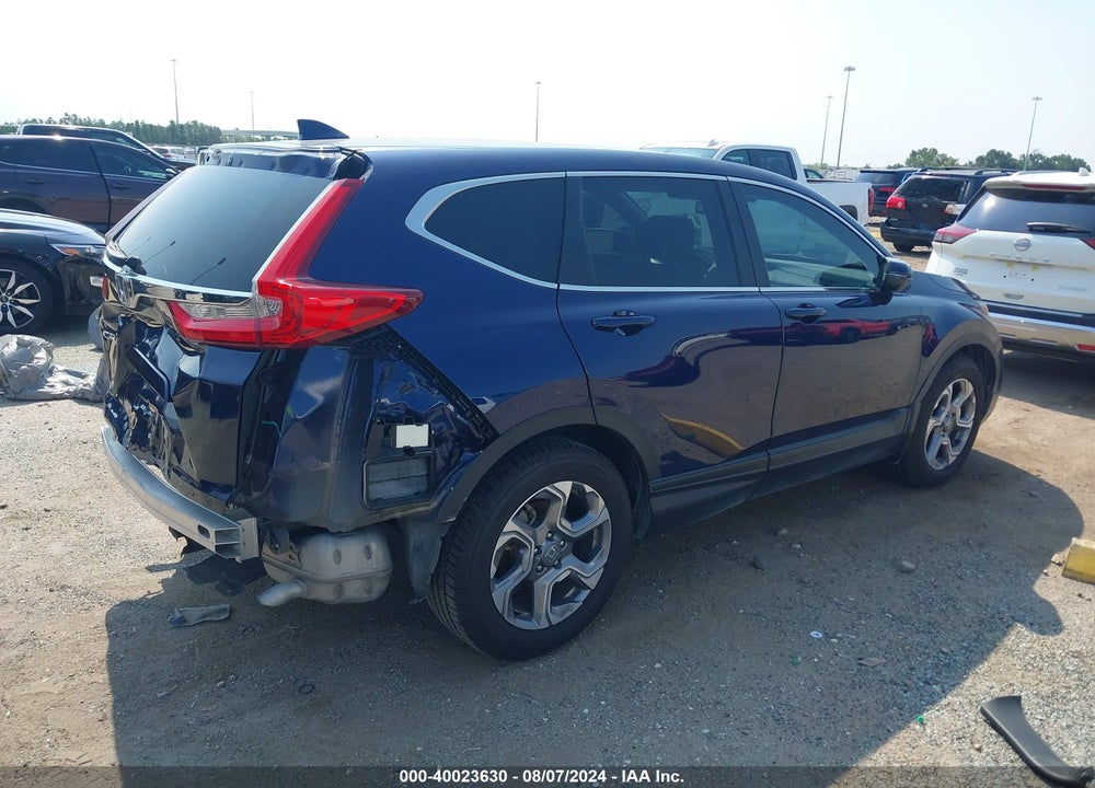 2018 HONDA CR-V VIN: 7FARW1H80JE013425