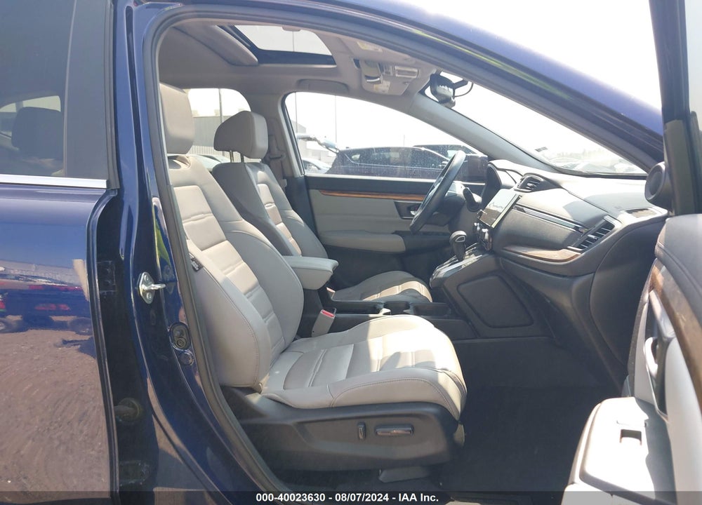 2018 HONDA CR-V VIN: 7FARW1H80JE013425