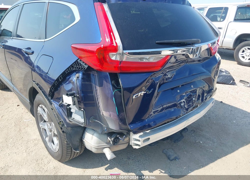 2018 HONDA CR-V VIN: 7FARW1H80JE013425