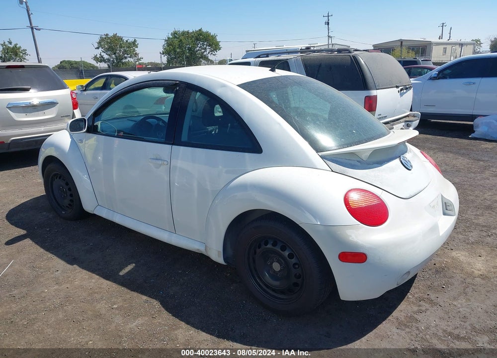 2001 VOLKSWAGEN NEW BEETLE GL VIN: 3VWBT21C31M403129