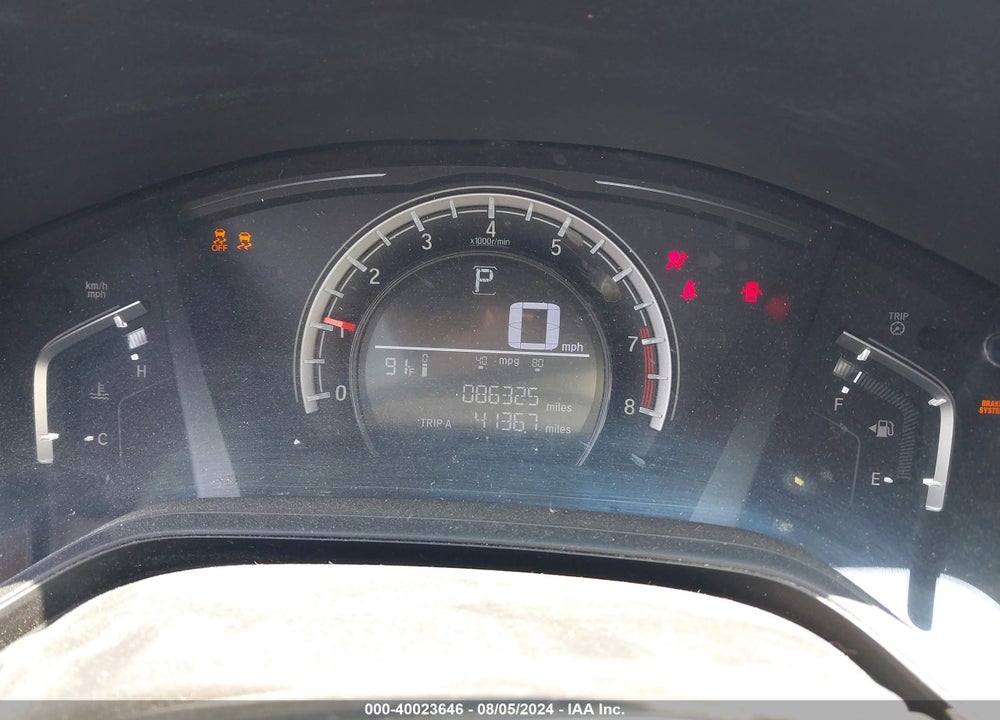 2017 HONDA CR-V LX VIN: 2HKRW6H34HH201826