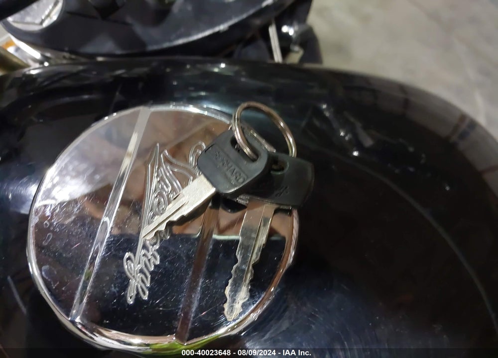 2001 VICTORY MOTORCYCLES V92 C VICTORY VIN: 5VPCB15D213000723