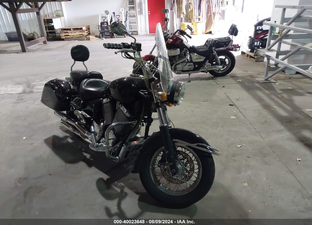 2001 VICTORY MOTORCYCLES V92 C VICTORY VIN: 5VPCB15D213000723