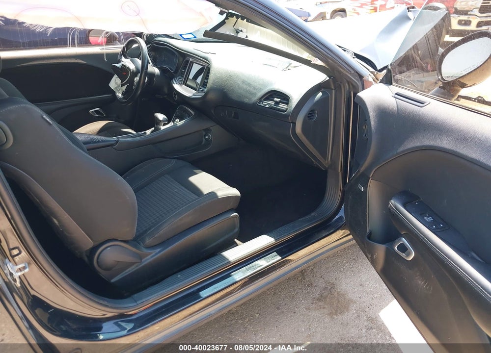 2017 DODGE CHALLENGER SXT VIN: 2C3CDZAG8HH592518