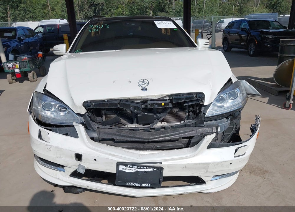 2013 MERCEDES-BENZ S 550 4MATIC VIN: WDDNG9EB0DA524576