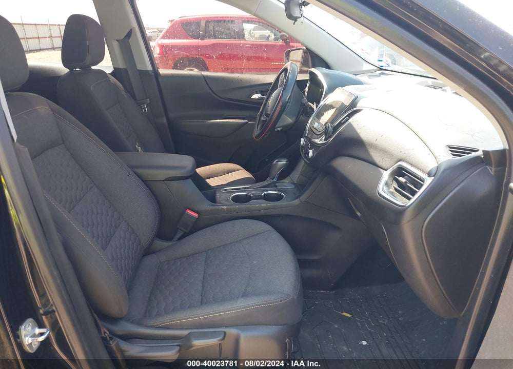 2019 CHEVROLET EQUINOX LT VIN: 2GNAXKEV8K6290571