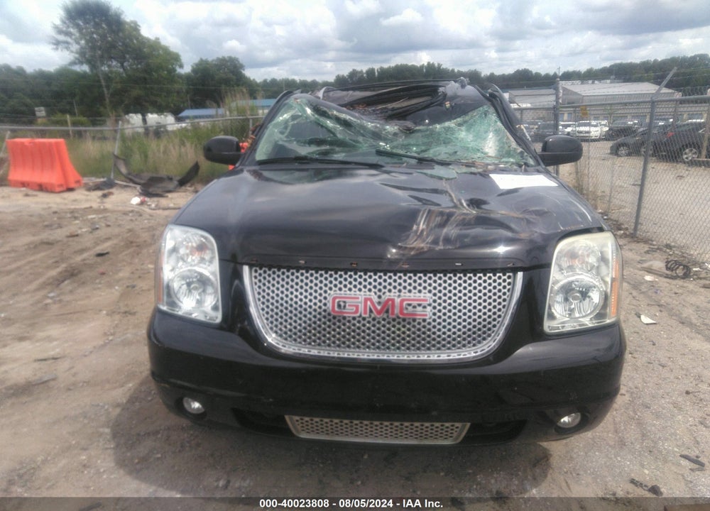 2013 GMC YUKON XL 1500 DENALI VIN: 1GKS2MEF3DR245422
