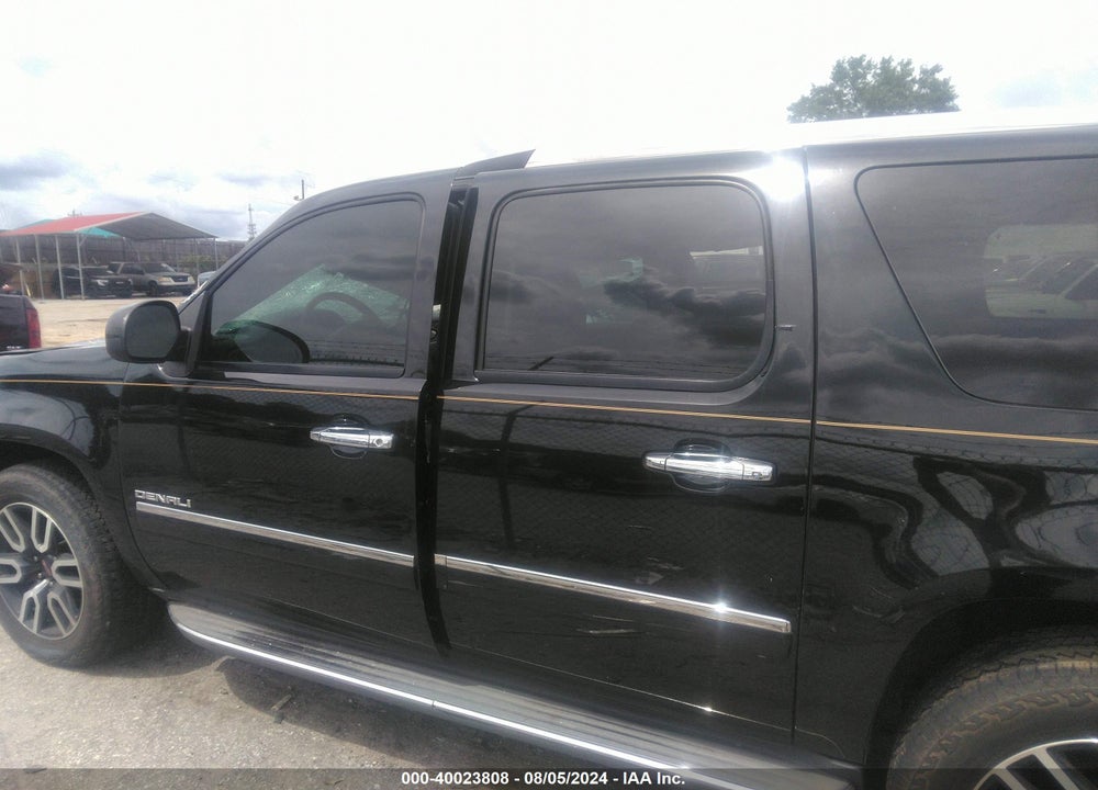 2013 GMC YUKON XL 1500 DENALI VIN: 1GKS2MEF3DR245422