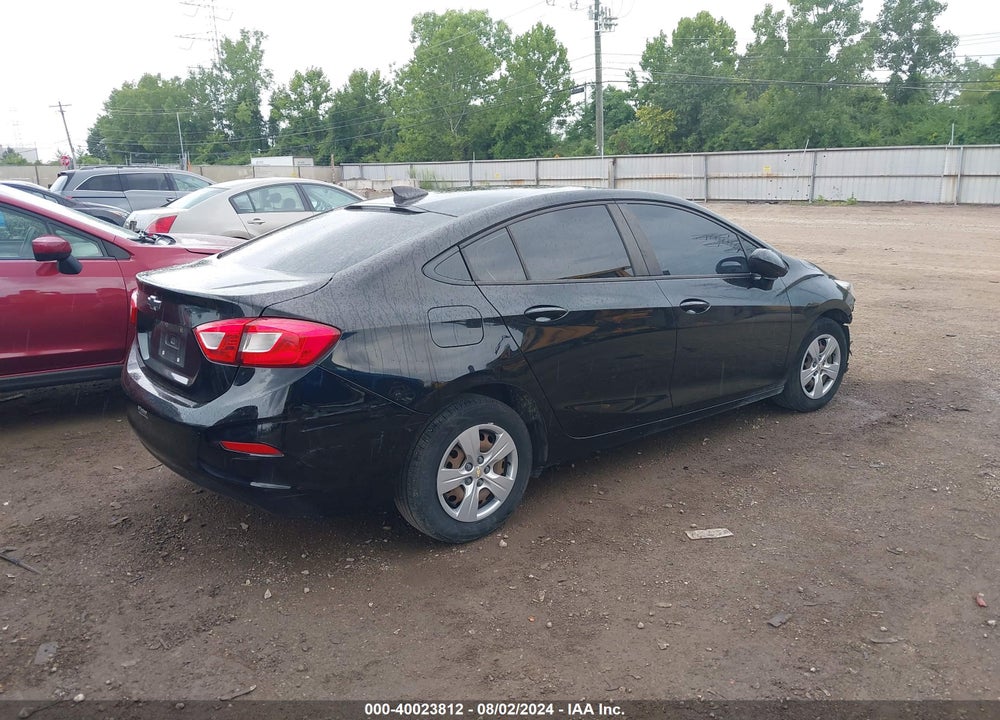 2018 CHEVROLET CRUZE LS AUTO VIN: 1G1BC5SM6J7209676
