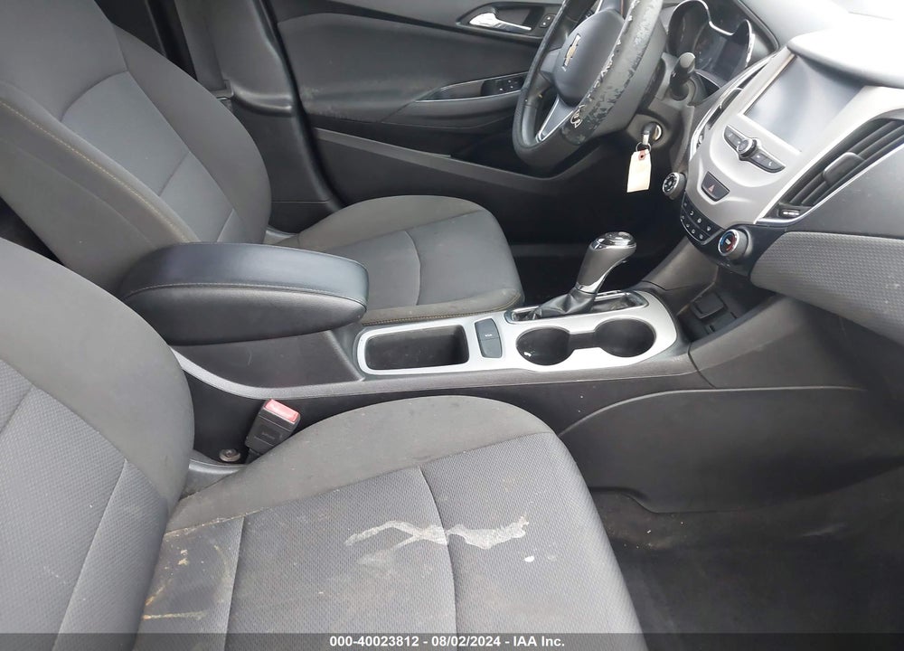 2018 CHEVROLET CRUZE LS AUTO VIN: 1G1BC5SM6J7209676