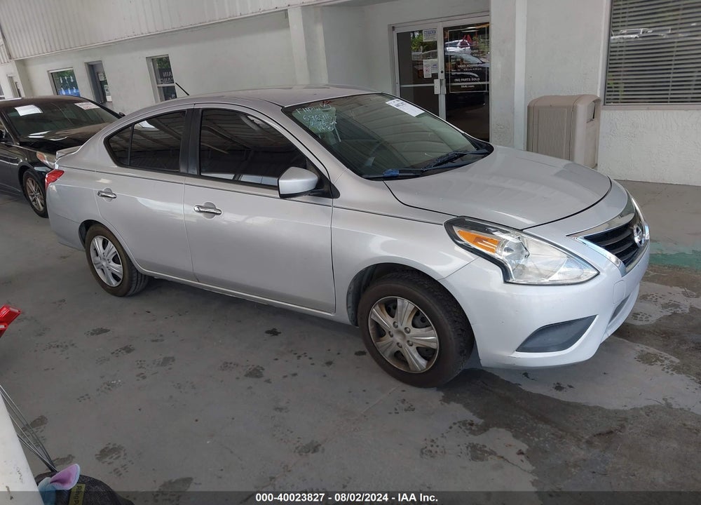 2018 NISSAN VERSA 1.6 SV VIN: 3N1CN7AP7JL841713