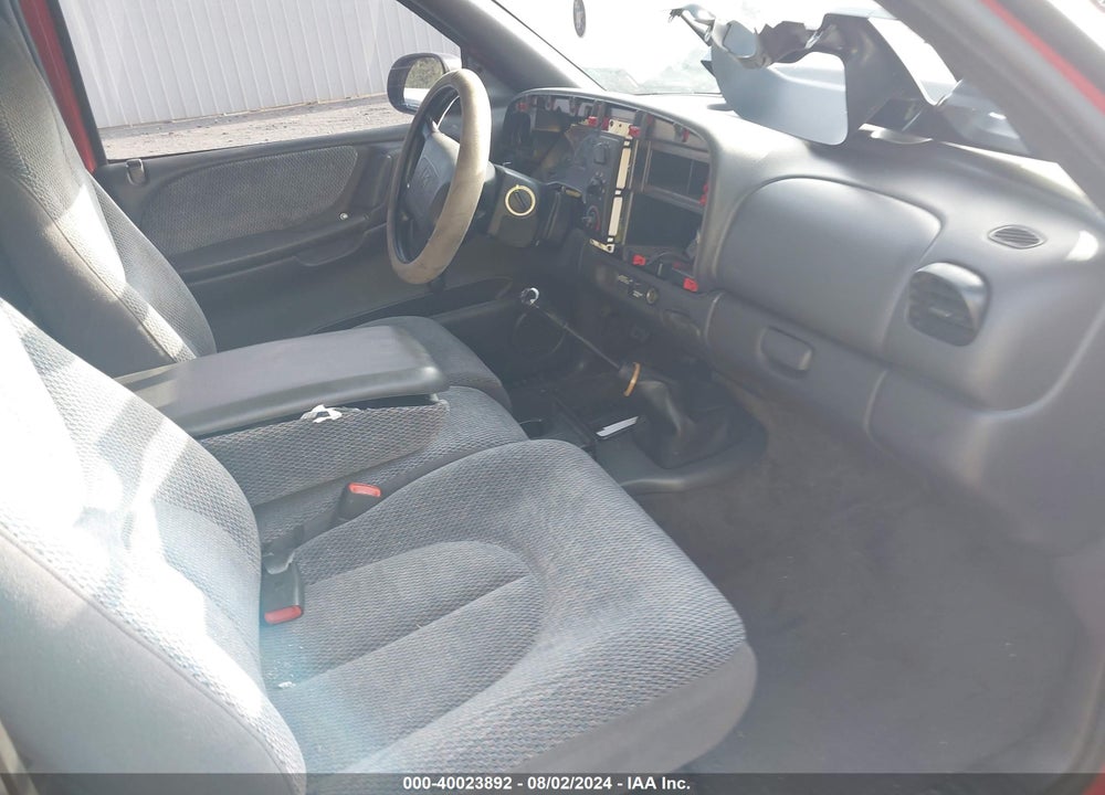 1999 DODGE DAKOTA SPORT VIN: 1B7FL26P7XS248777