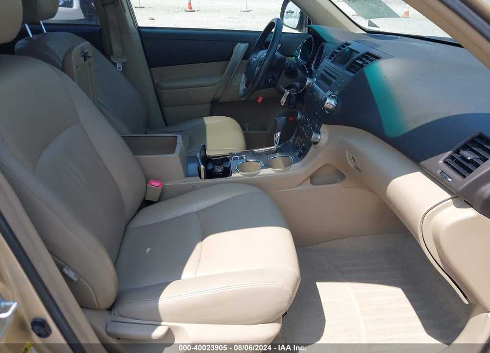 2009 TOYOTA HIGHLANDER SPORT VIN: JTEES43A292136039