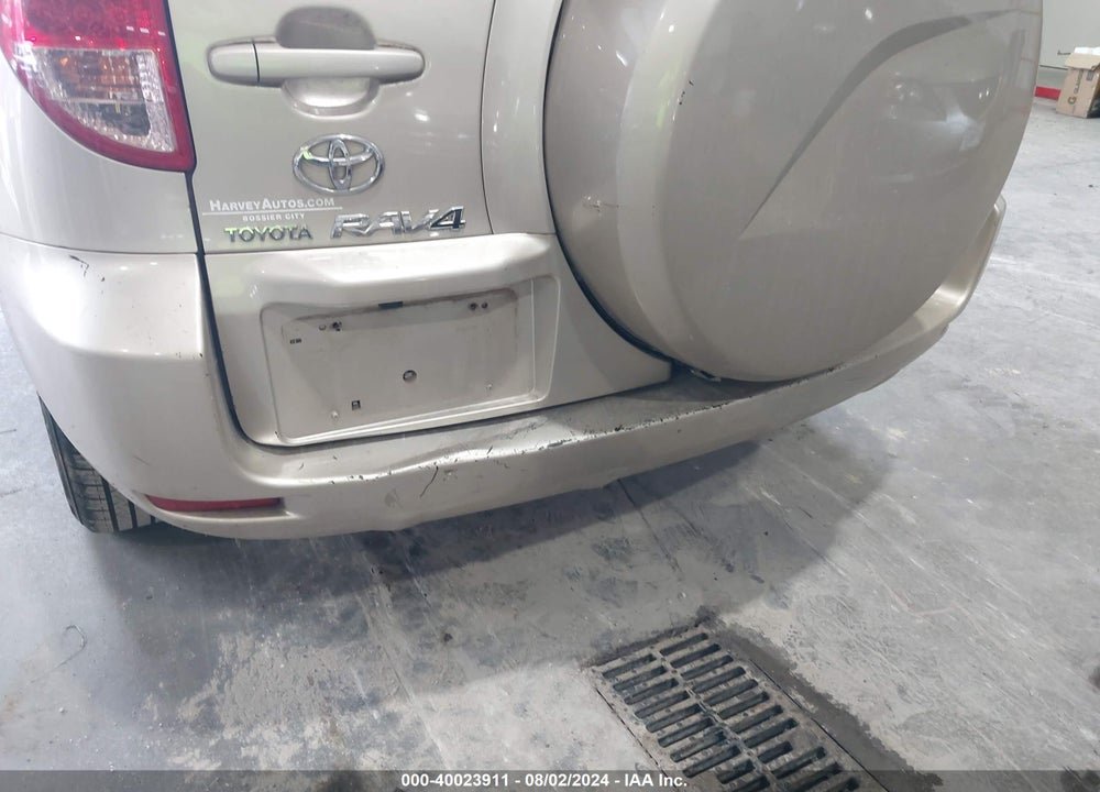 2008 TOYOTA RAV4 LIMITED VIN: JTMZD31V586054135