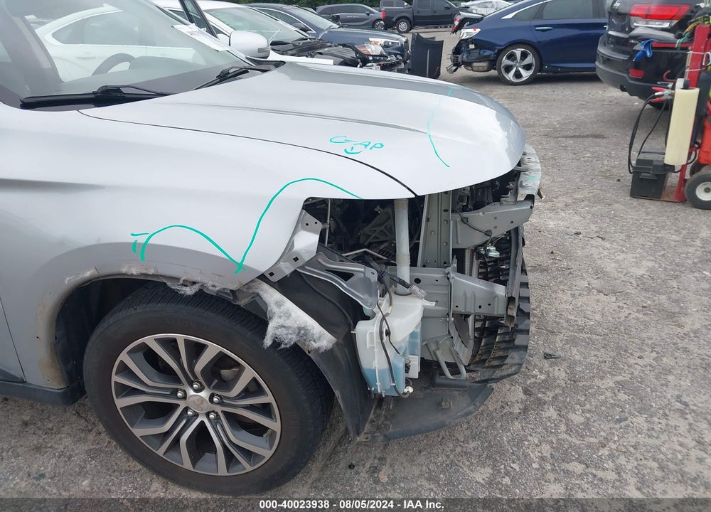 2016 MITSUBISHI OUTLANDER SE/SEL VIN: JA4AD3A3XGZ036815