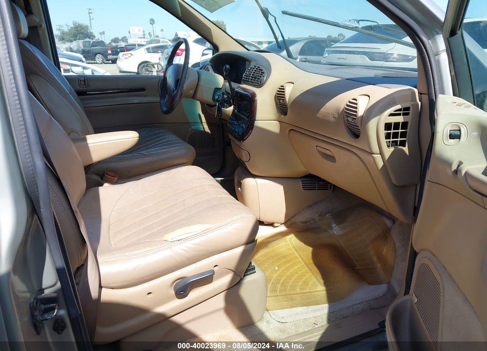 1997 CHRYSLER TOWN & COUNTRY LX VIN: 1C4GP54R7VB283203
