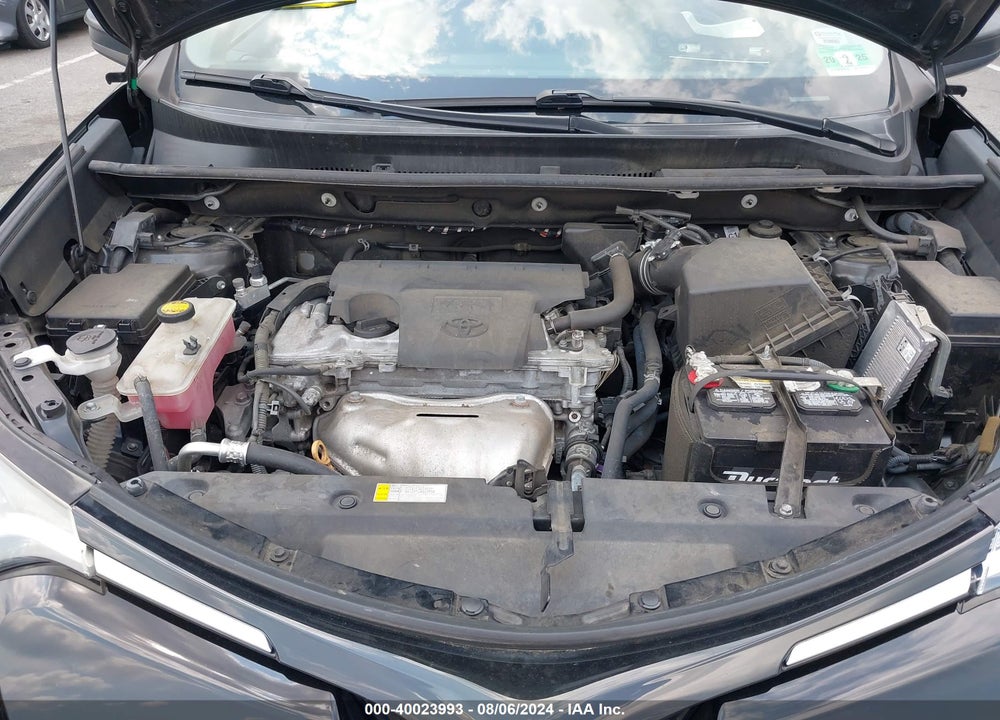 2018 TOYOTA RAV4 LE VIN: 2T3BFREV0JW718452