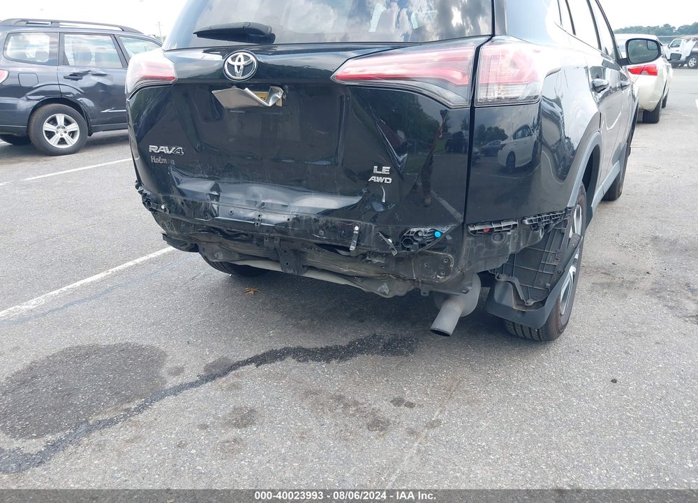 2018 TOYOTA RAV4 LE VIN: 2T3BFREV0JW718452