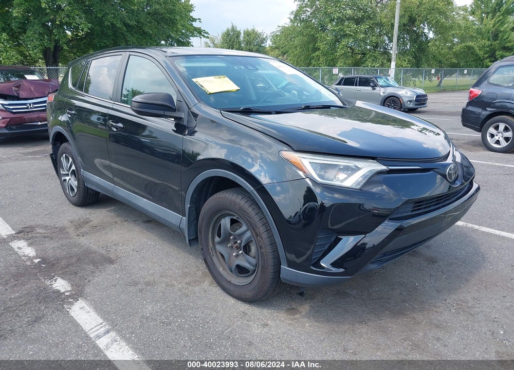 2018 TOYOTA RAV4 LE VIN: 2T3BFREV0JW718452