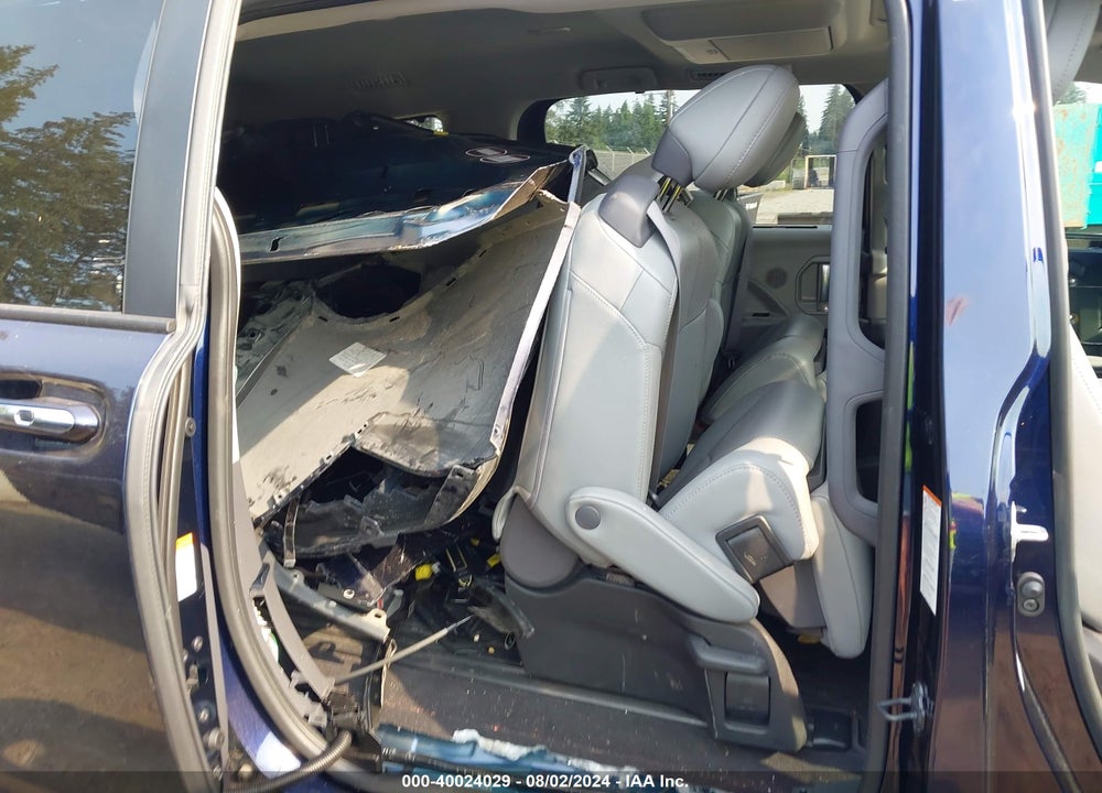 2022 TOYOTA SIENNA LIMITED VIN: 5TDZSKFC4NS064156