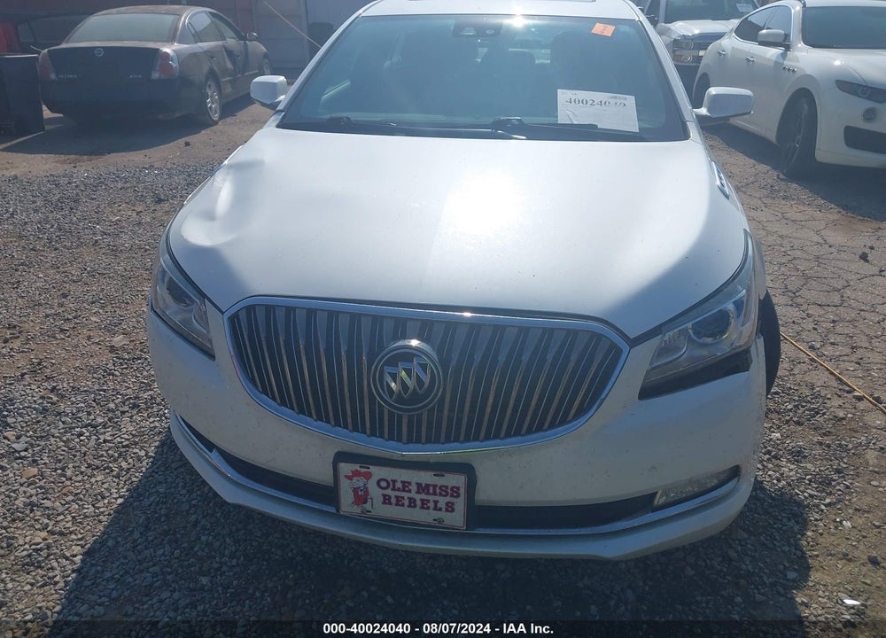 2015 LACROSSE BUICK  LEATHER VIN: 1G4GB5G38FF291161