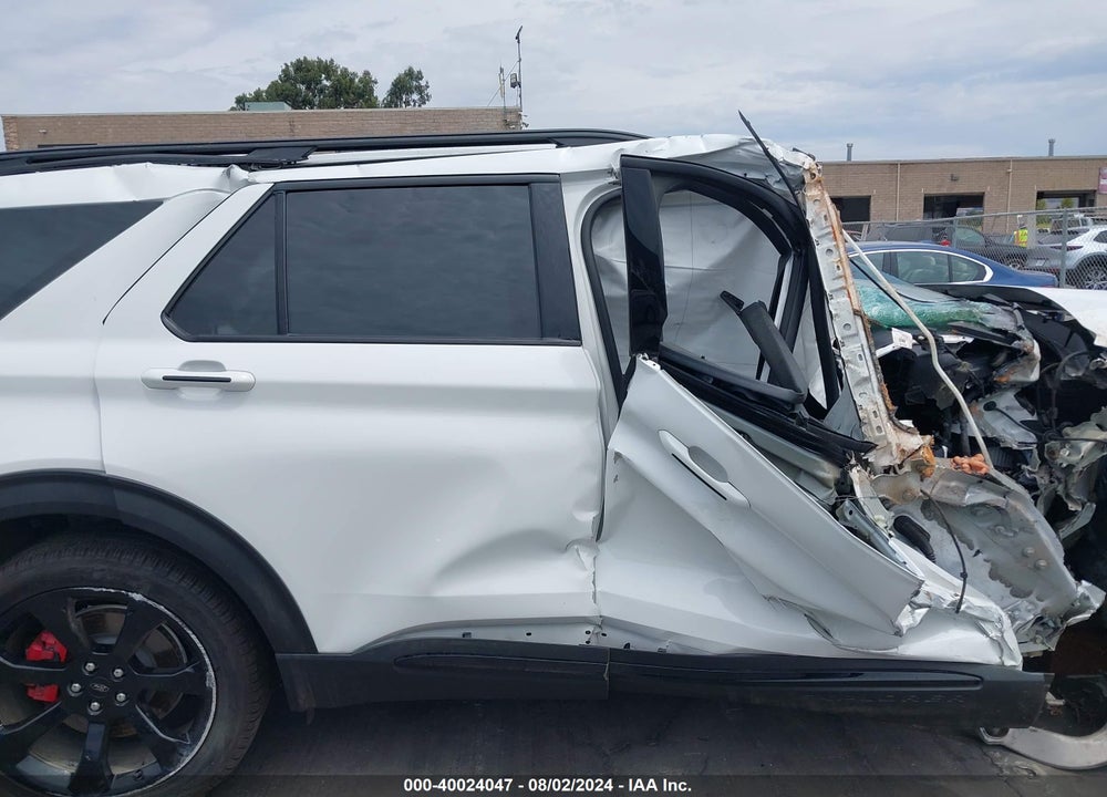 2021 FORD EXPLORER ST VIN: 1FM5K8GC2MGB17974