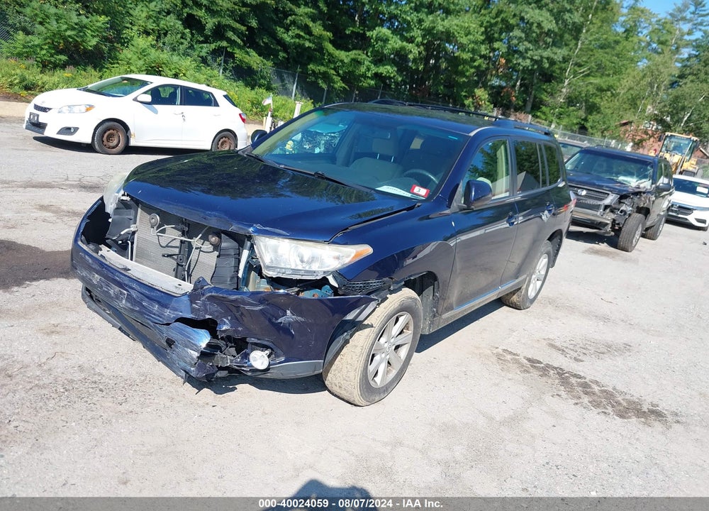 2011 TOYOTA HIGHLANDER VIN: 5TDBK3EH9BS047482