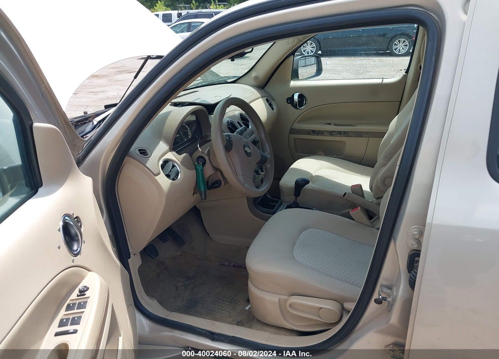 2009 CHEVROLET HHR LS VIN: 3GNCA33B99S534376