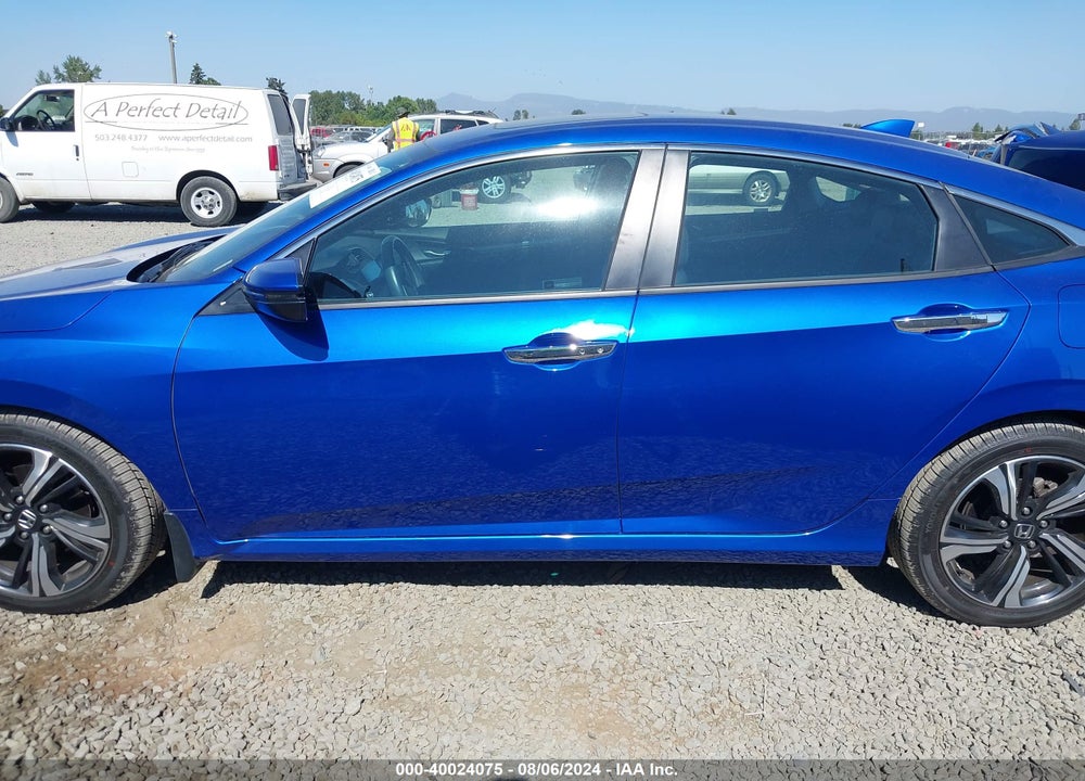 2016 HONDA CIVIC TOURING VIN: 19XFC1F90GE223492