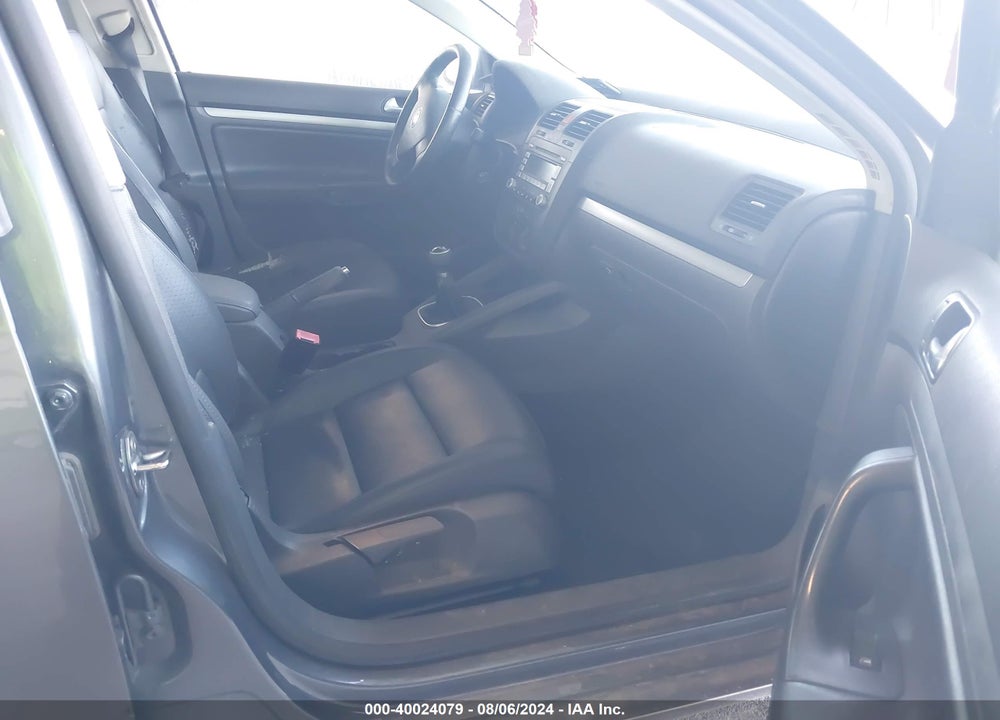 2008 VOLKSWAGEN JETTA SE/SEL VIN: 3VWRM71K38M075642