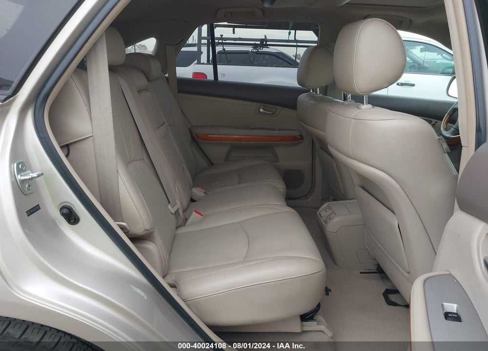2005 LEXUS RX 330 VIN: 2T2HA31U05C080623