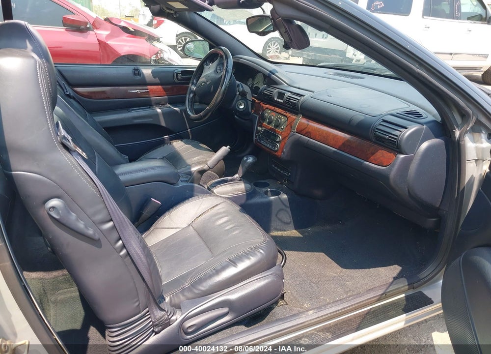 2002 CHRYSLER SEBRING LIMITED VIN: 1C3EL65R52N352699