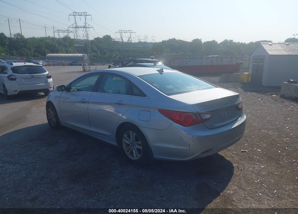 2013 HYUNDAI SONATA VIN: 5NPEB4AC6DH729662