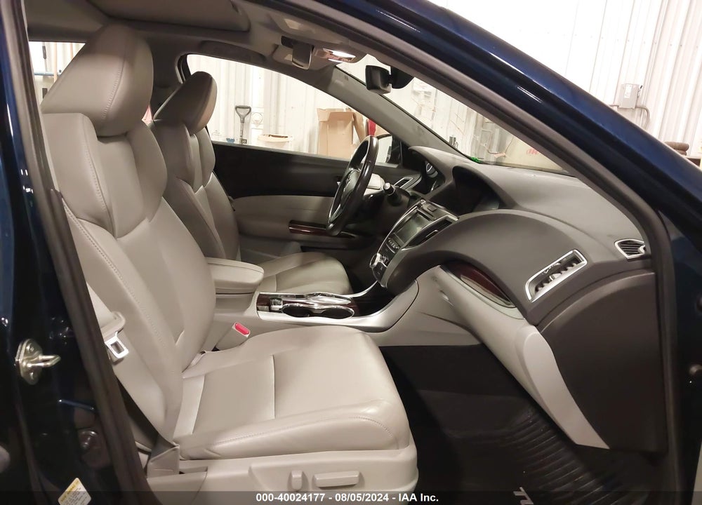 2016 ACURA TLX V6 TECH VIN: 19UUB2F52GA001747