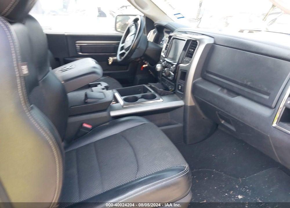 2014 RAM 1500 R/T VIN: 3C6JR6CTXEG148833