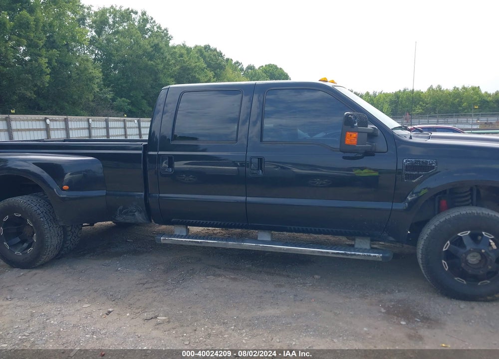 2010 FORD F-350 LARIAT VIN: 1FTWW3DR3AEA41052
