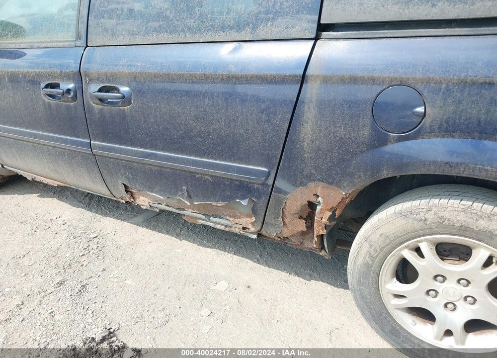 2004 DODGE GRAND CARAVAN SXT VIN: 2D4GP44L74R598835