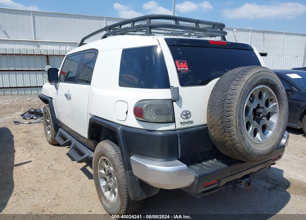 2013 TOYOTA FJ CRUISER VIN: JTEBU4BF2DK169190