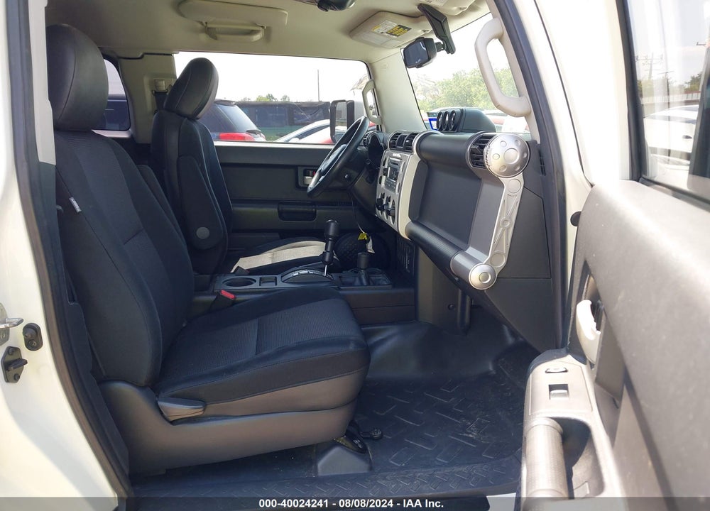 2013 TOYOTA FJ CRUISER VIN: JTEBU4BF2DK169190