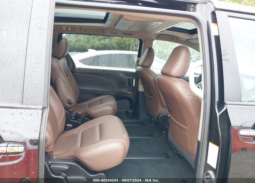 2017 TOYOTA SIENNA LIMITED PREMIUM 7 PASSENGER VIN: 5TDDZ3DC5HS180730