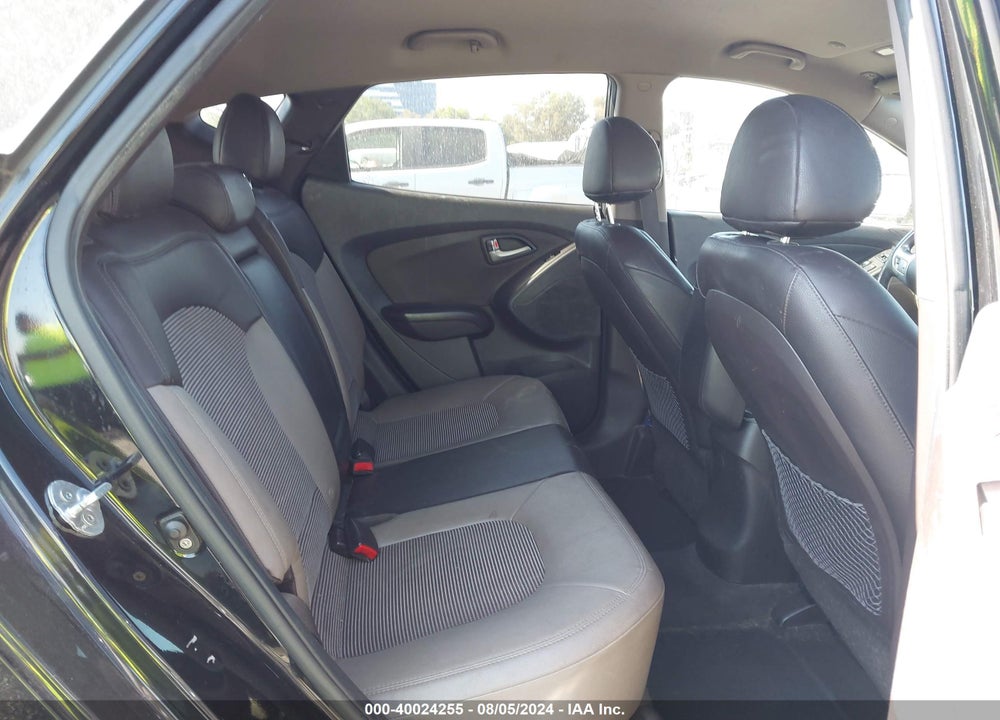 2012 HYUNDAI TUCSON GLS VIN: KM8JU3AC7CU517761